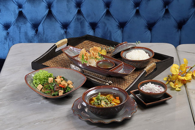 “Thonglor” Thai Cuisine welcomes Vegetarian Festival with four healthy vegetarian set menus 